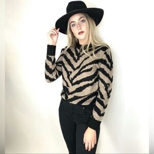 NWT Karen Kane Animal Print Jacquard Sweater